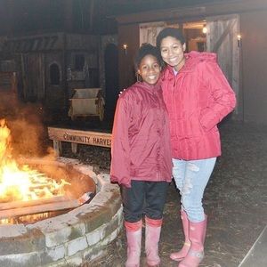 Meet your Posher, Stevi